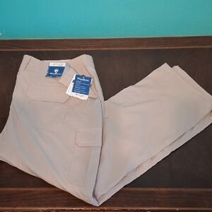 NEW! Wind River NO fly CARGO  Men's Tan Cargo Pants 6738